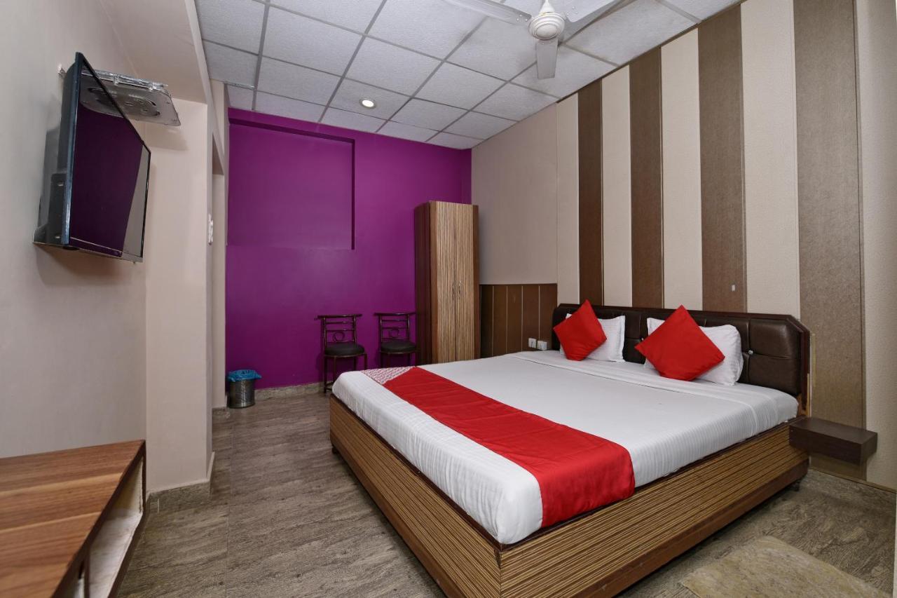 Oyo 3519 Hotel Garden Inn Варанаси Экстерьер фото