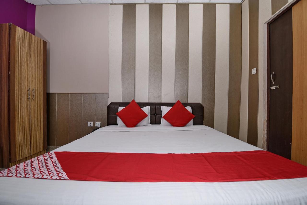 Oyo 3519 Hotel Garden Inn Варанаси Экстерьер фото